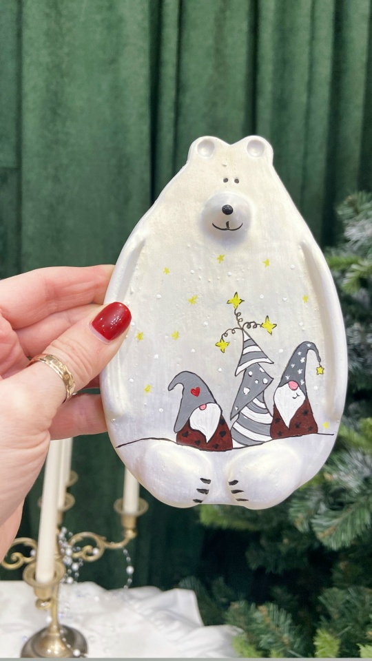 Раскраска подставки в виде медвежонка