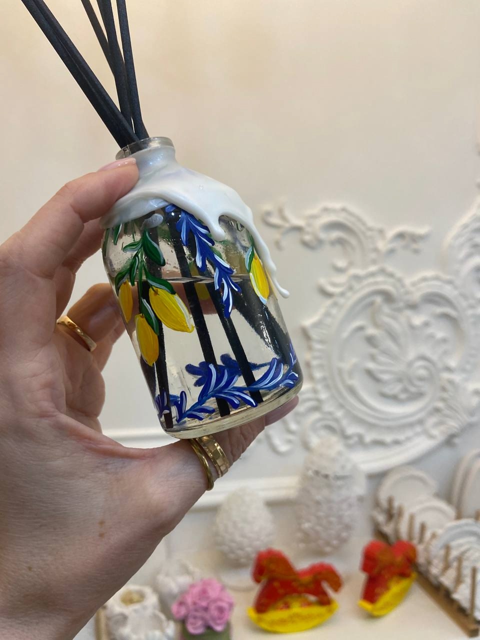 Ароматический диффузор с росписью