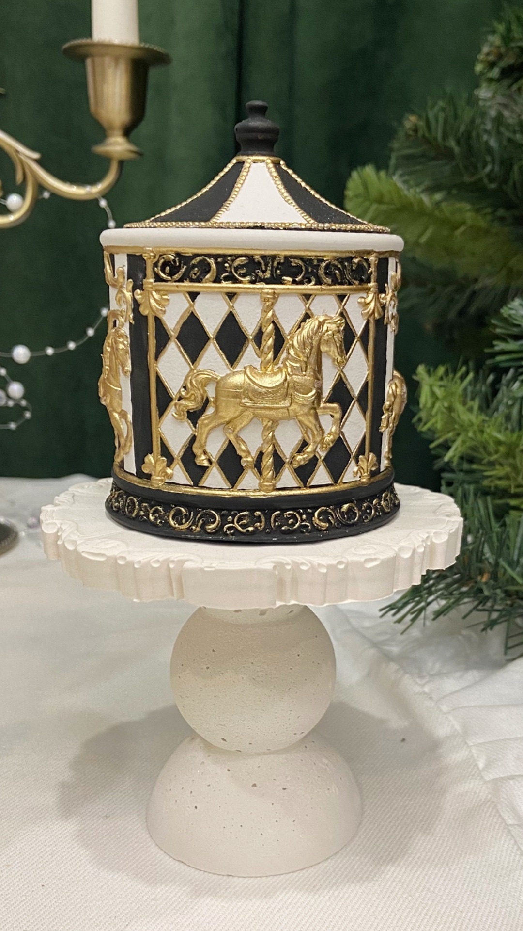 Подсвечник Карусель или Щелкунчик