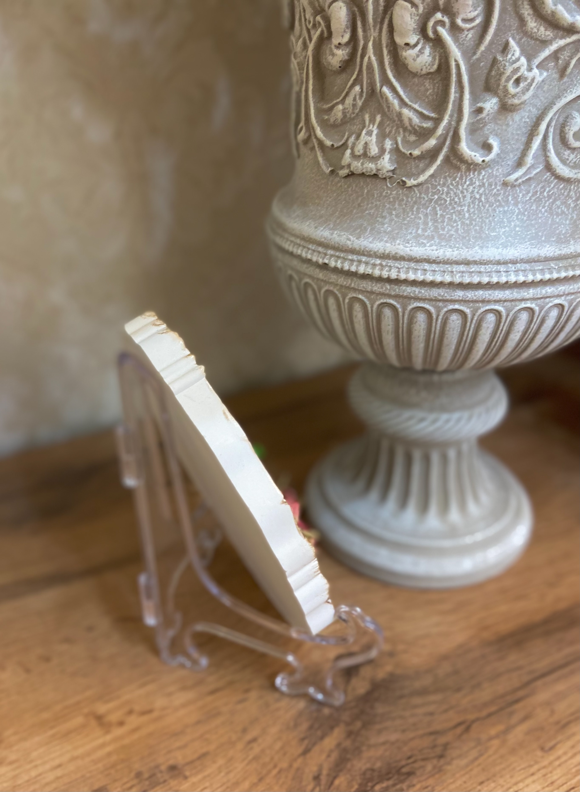 Ароматическая рамка с восковым декором